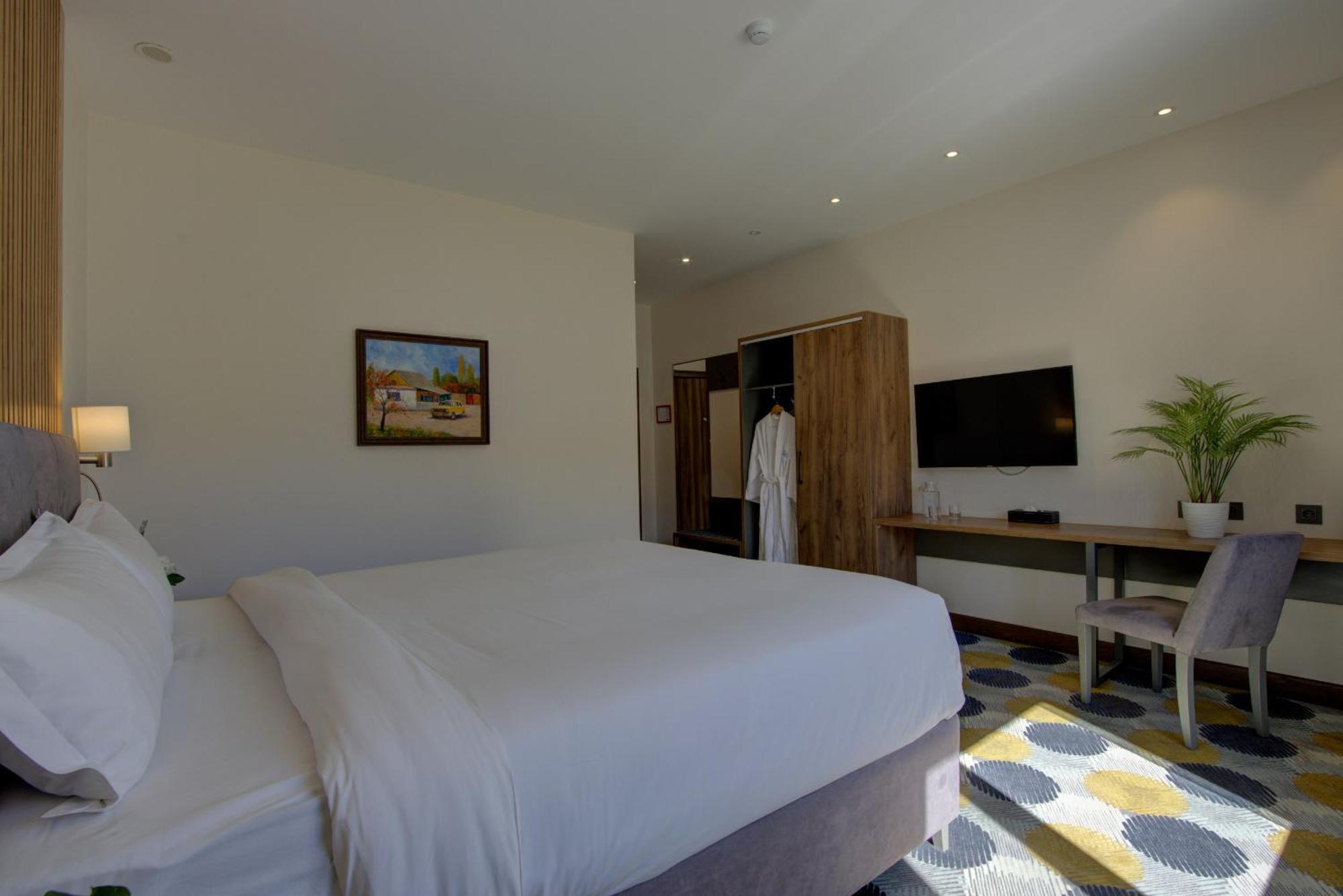 Grand Khan Tengri 4* Naryn Buitenkant foto