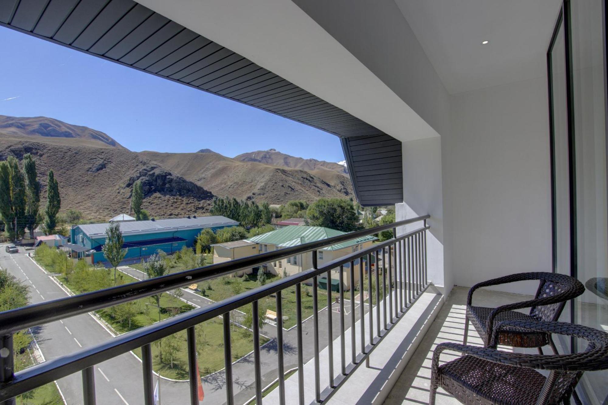 Grand Khan Tengri 4* Naryn Buitenkant foto